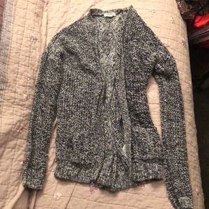 Black and grey knit sweater (Small-x-small)